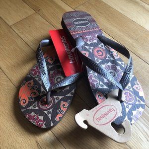 NWT Havaianas Flip Flops
